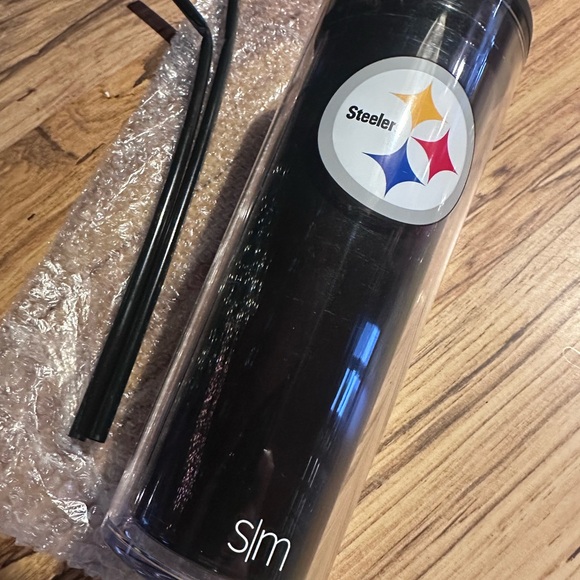 Simple modern 24 oz tumbler Steelers logo - Picture 2 of 3